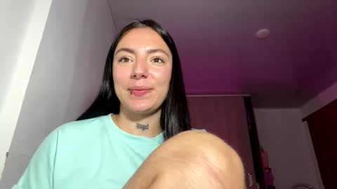 estefa1 online show from 04-16-26, 06:14