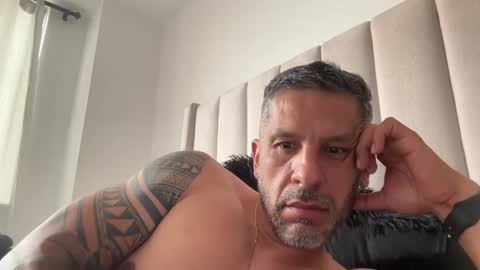 estefano1421 online show from 02-25-26, 01:10