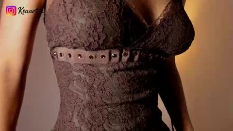 Snapshot of estefy_arroyo1 chatting on 03-14-26, 04:07 estefy_arroyo1 online show from 03-14-26, 04:07