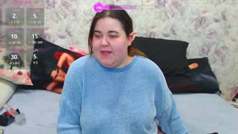 Snapshot of estelle_hicks chatting on 02-24-25, 08:03 estelle_hicks online show from 02-24-25, 08:03