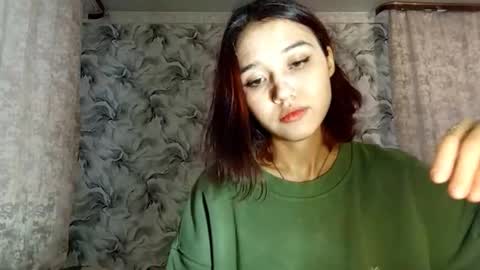 Snapshot of estellekirbo chatting on 02-15-26, 12:03 estellekirbo online show from 02-15-26, 12:03