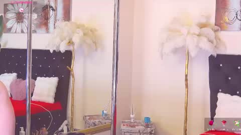 Snapshot of estheraa chatting on 06-30-26, 04:24 Esthera online show from 06-30-26, 04:24