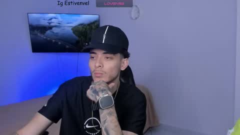 estivenvel online show from 02-05-26, 01:27