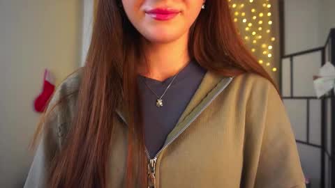 Anna  online show from 12-17-25, 08:48