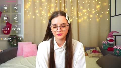 Anna  online show from 12-20-25, 07:10