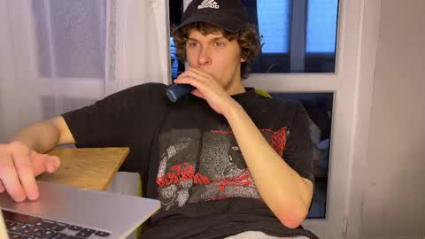 Alex online show from 05-03-26, 05:41