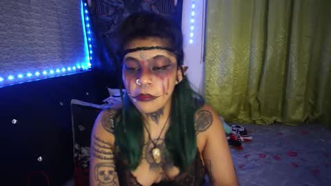 eta_carinae6 online show from 10-28-25, 01:42