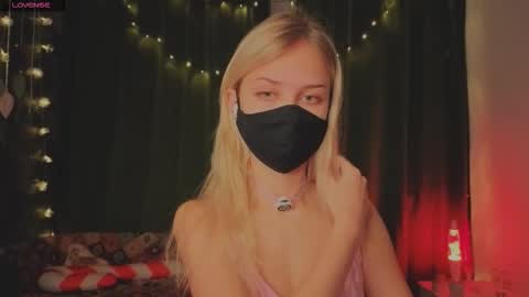 Sophia online show from 01-12-26, 10:59