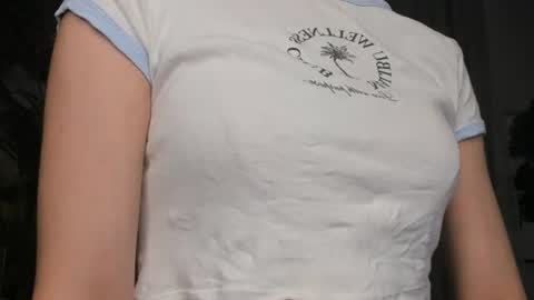 Snapshot of eternity_cuite chatting on 07-15-26, 05:56 Natalie online show from 07-15-26, 05:56