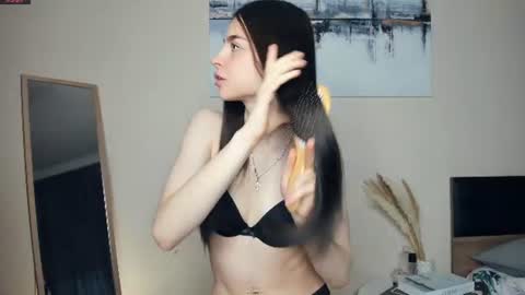 Snapshot of eternity_is_endless chatting on 06-16-26, 07:44 Mary online show from 06-16-26, 07:44