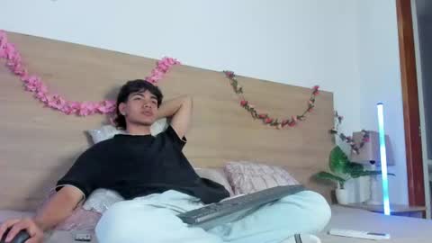 Ethan Bigdick Latino  online show from 07-29-26, 11:30