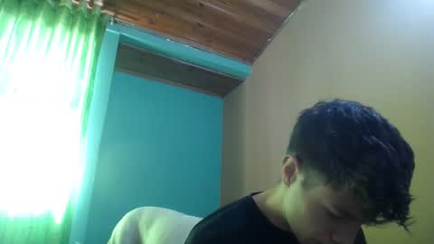 Snapshot of ethan_anavrin chatting on 01-12-25, 08:03 greetings  sergi  online show from 01-12-25, 08:03