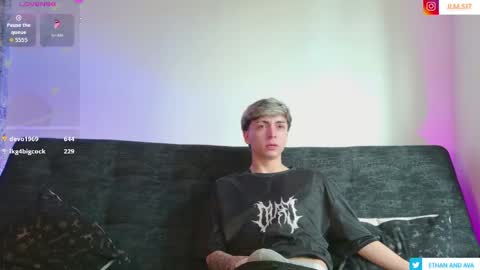 Snapshot of ethan_and_ava chatting on 05-24-26, 02:22 ethan and ava online show from 05-24-26, 02:22