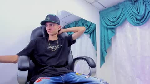 Ethan online show from 12-21-24, 07:49