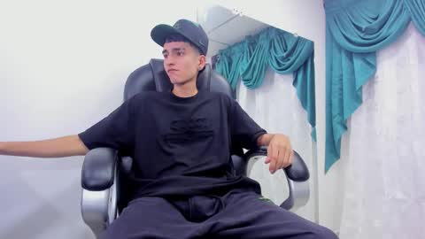 Ethan online show from 01-03-25, 08:54