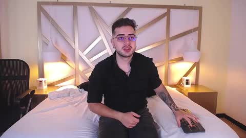 ethan_greys online show from 12-03-25, 05:04