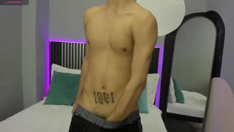 E T H A N  online show from 03-03-26, 08:59