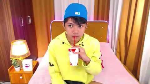 ethan_lauren online show from 04-15-26, 07:58