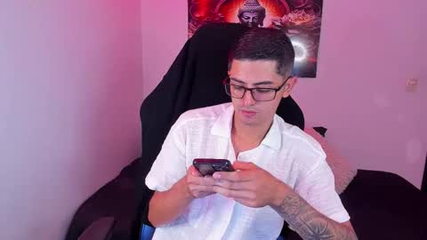 Snapshot of ethan_sai01 chatting on 11-10-25, 06:51 ETHAN SAI online show from 11-10-25, 06:51