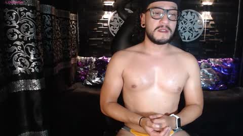 ethan w7 online show from 10-10-25, 12:53
