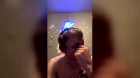 Snapshot of ethanbmx2001 chatting on 03-21-26, 02:20 ethanbmx2001 online show from 03-21-26, 02:20