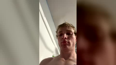 Snapshot of ethanbmx2001 chatting on 04-09-26, 03:17 ethanbmx2001 online show from 04-09-26, 03:17