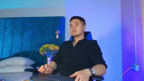 ethanconnor_ online show from 10-29-25, 12:29