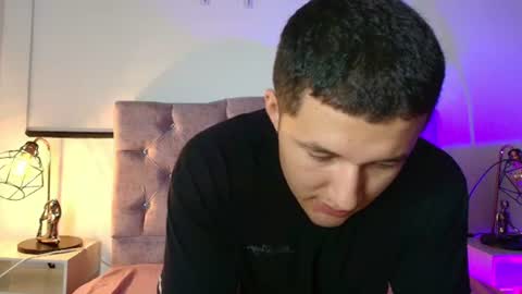Snapshot of ethanconnor_ chatting on 07-09-26, 12:20 ethanconnor_ online show from 07-09-26, 12:20