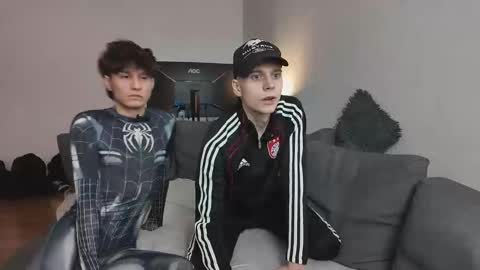 Hugo and Ethan online show from 02-13-26, 03:46