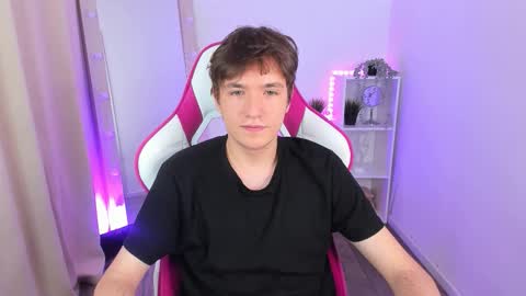 Ethan online show from 10-09-25, 09:02