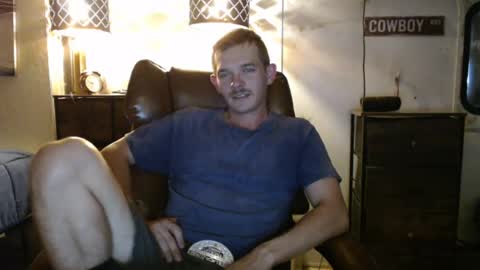 Snapshot of ethansteelexxx2 chatting on 07-10-26, 01:10 ethansteelexxx2 online show from 07-10-26, 01:10