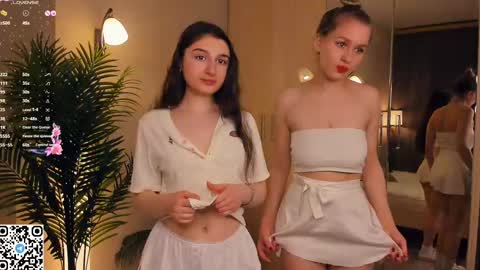 Snapshot of eugeniabrainard chatting on 02-27-25, 07:47 Kira and Kamila online show from 02-27-25, 07:47