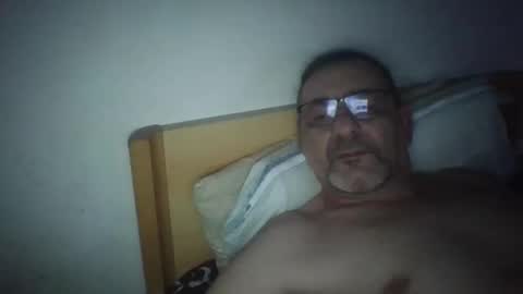 Snapshot of eukriss1 chatting on 03-22-26, 05:49 eukriss1 online show from 03-22-26, 05:49