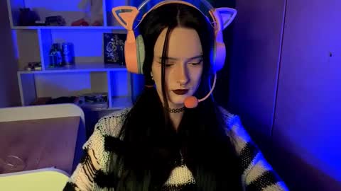 Snapshot of eunabiddlecome chatting on 02-17-26, 11:07 Kate online show from 02-17-26, 11:07