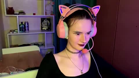 Snapshot of eunabiddlecome chatting on 02-26-26, 11:09 Kate online show from 02-26-26, 11:09