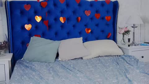 Snapshot of euphoria2u chatting on 02-15-25, 08:54 euphoria2u online show from 02-15-25, 08:54