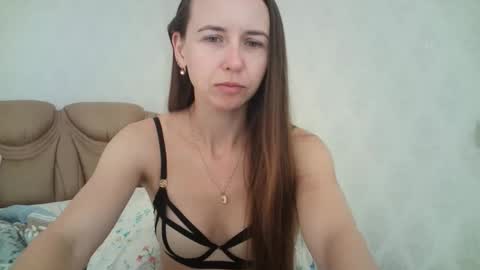 eva00186 online show from 09-28-25, 07:47