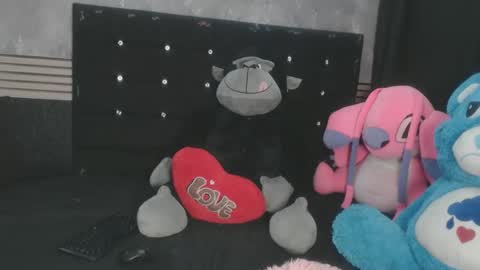 eva_06 online show from 03-21-26, 11:08