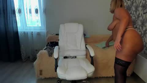 Snapshot of eva_7777 chatting on 12-05-25, 08:23 Eva online show from 12-05-25, 08:23