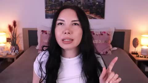 Snapshot of eva__si chatting on 07-16-26, 06:30 Eva online show from 07-16-26, 06:30