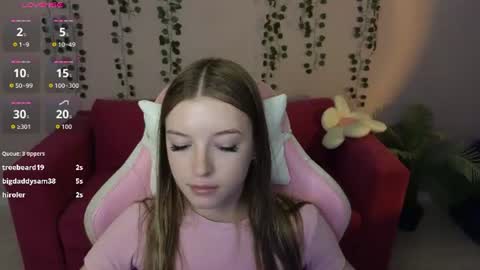 Snapshot of eva__thompson chatting on 07-07-26, 06:47 Eva online show from 07-07-26, 06:47