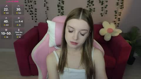 Snapshot of eva__thompson chatting on 07-14-26, 01:08 Eva online show from 07-14-26, 01:08