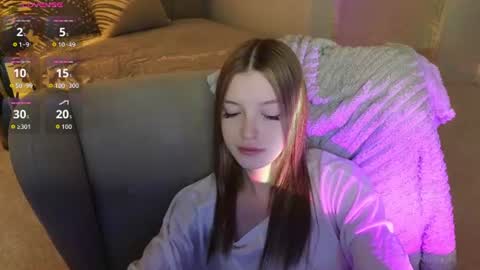 Snapshot of eva__thompson chatting on 07-22-26, 01:19 Eva online show from 07-22-26, 01:19
