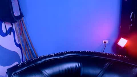 Iris Smile  independent model online show from 02-18-26, 06:37