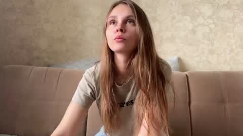 Snapshot of eva_calvin chatting on 07-27-26, 03:57 Eva Calvin online show from 07-27-26, 03:57
