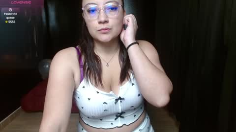 Eva online show from 12-31-24, 01:52