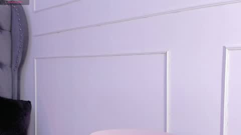 Snapshot of eva_caos chatting on 05-18-26, 04:07 Eva online show from 05-18-26, 04:07