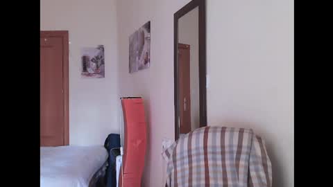Snapshot of eva_cutesmile chatting on 05-29-26, 06:28 Eva online show from 05-29-26, 06:28