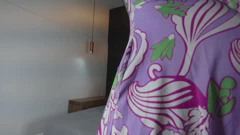 EVA DAEMON  online show from 12-20-25, 11:50