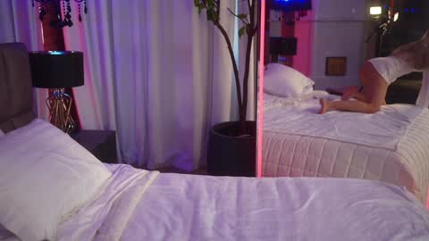 Eva online show from 10-19-25, 01:45